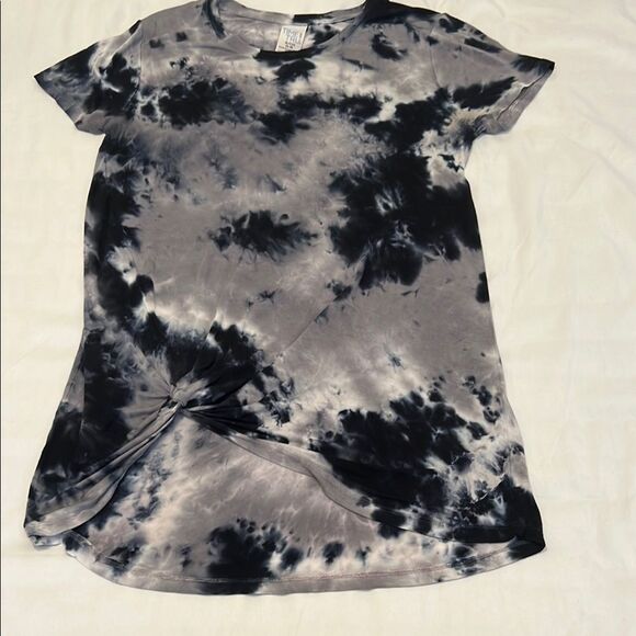 Time & Tru size small short sleeve black and grey tie dye knot front tunic EUC - Picture 3 of 10